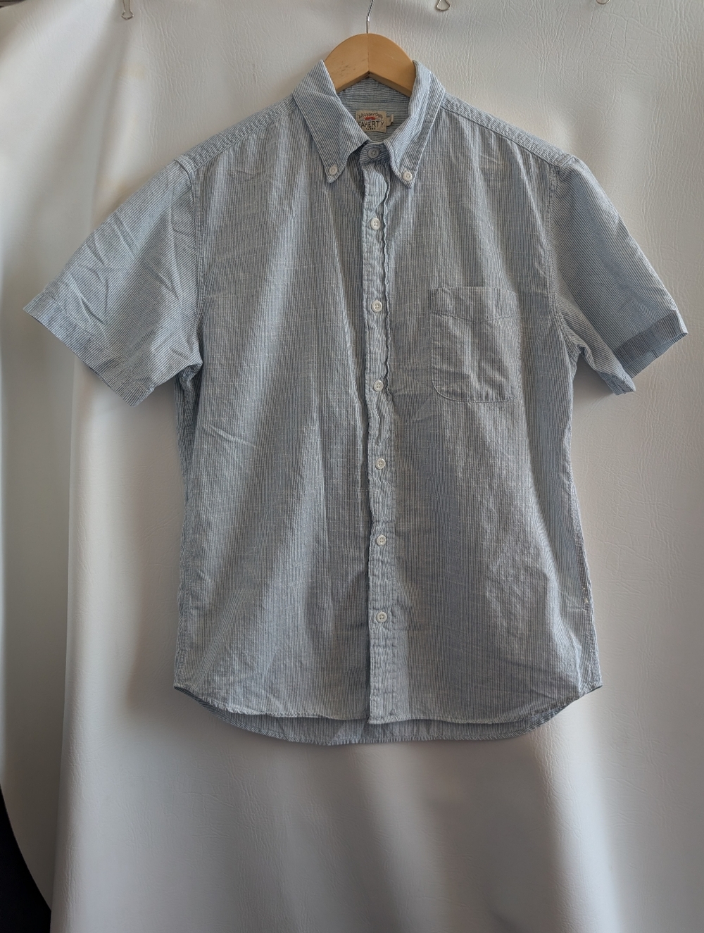 Faherty Blue White Stripe Organic Cotton Short-Sleeve Button Shirt  - M